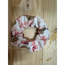 CHOUCHOU blanc fleurs roses...